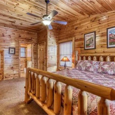 Dreams Come True With This Luxury Cabin! Gatlinburg Exterior foto