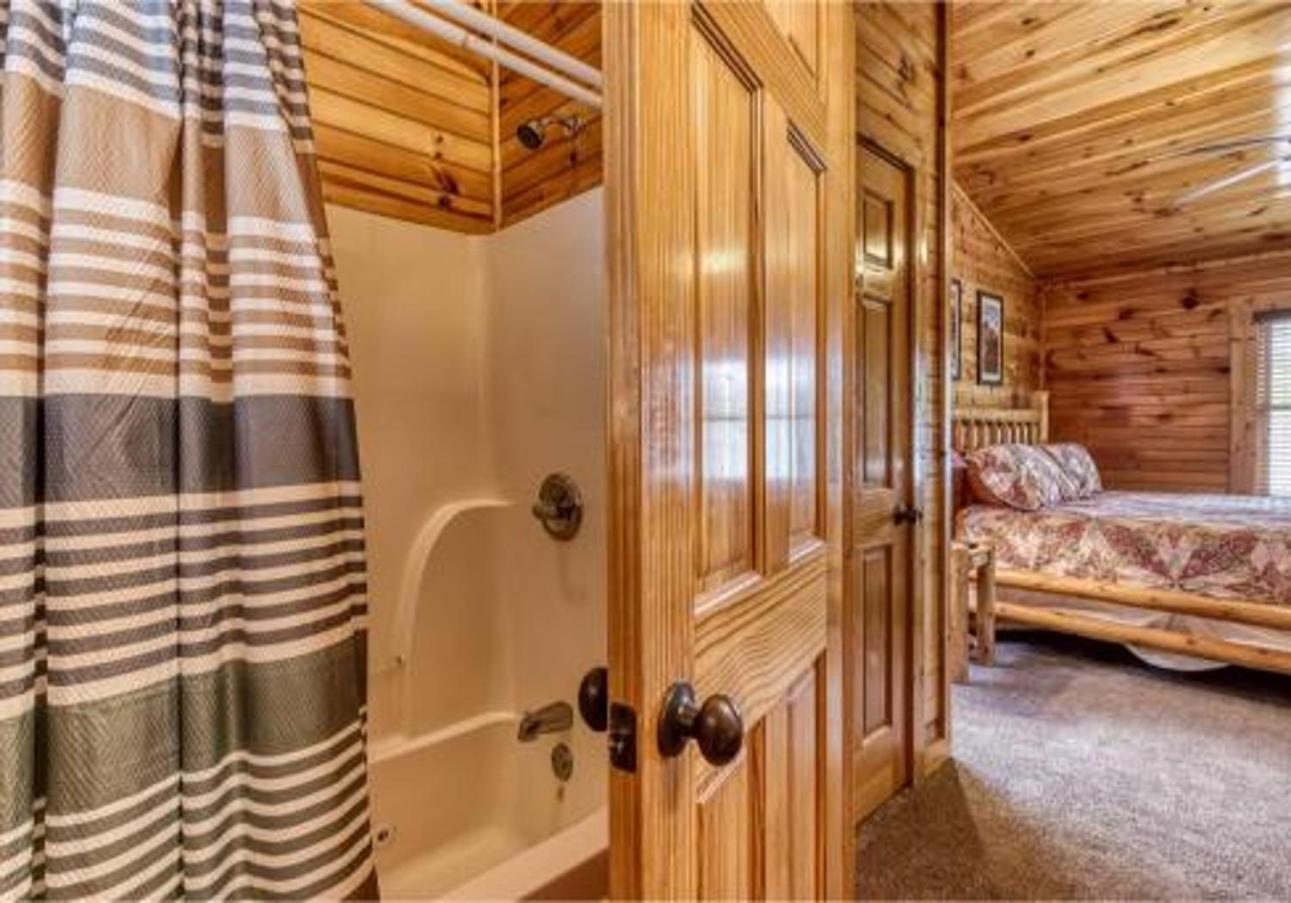 Dreams Come True With This Luxury Cabin! Gatlinburg Exterior foto